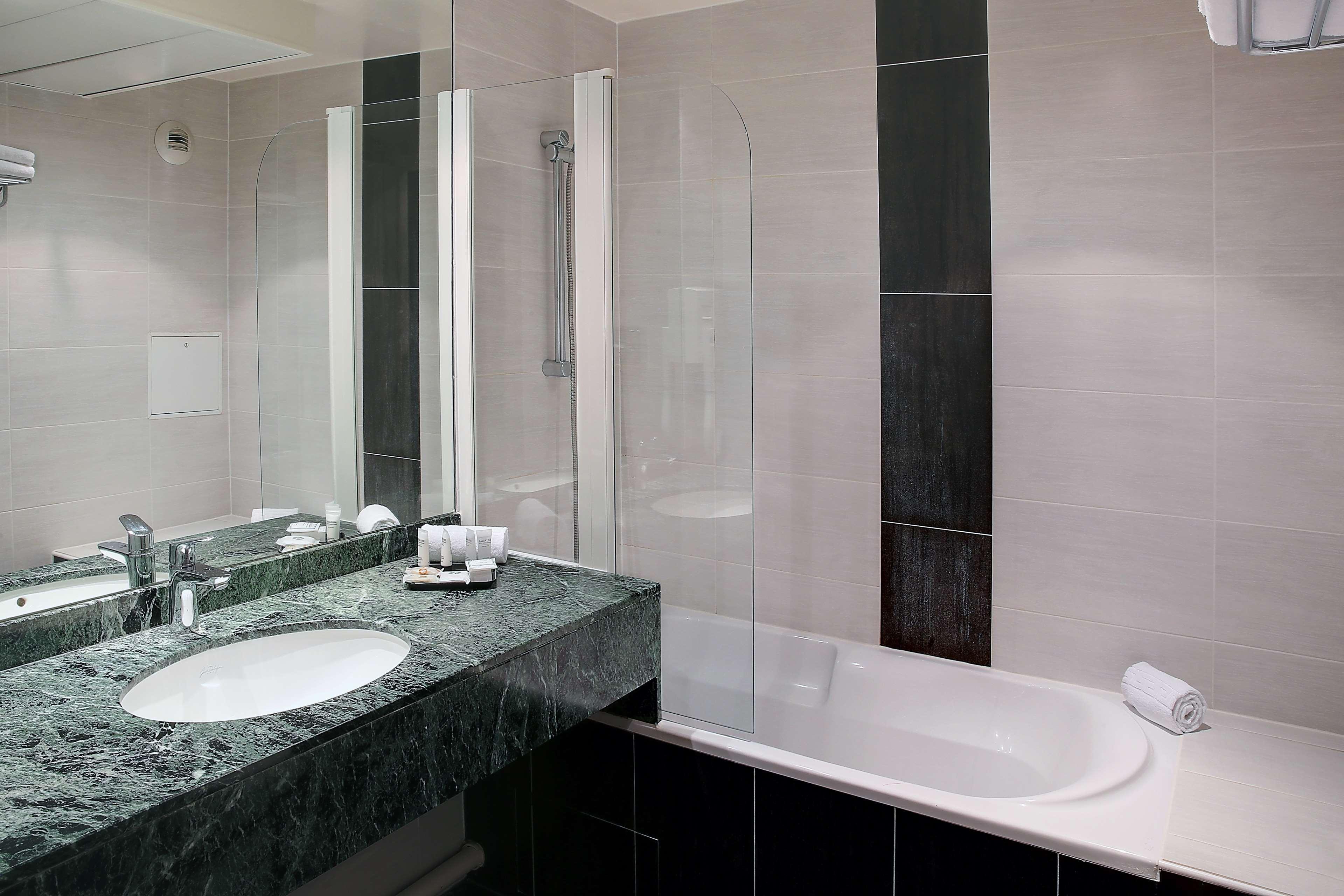 Hotel Western Opéra Batignolles Paris